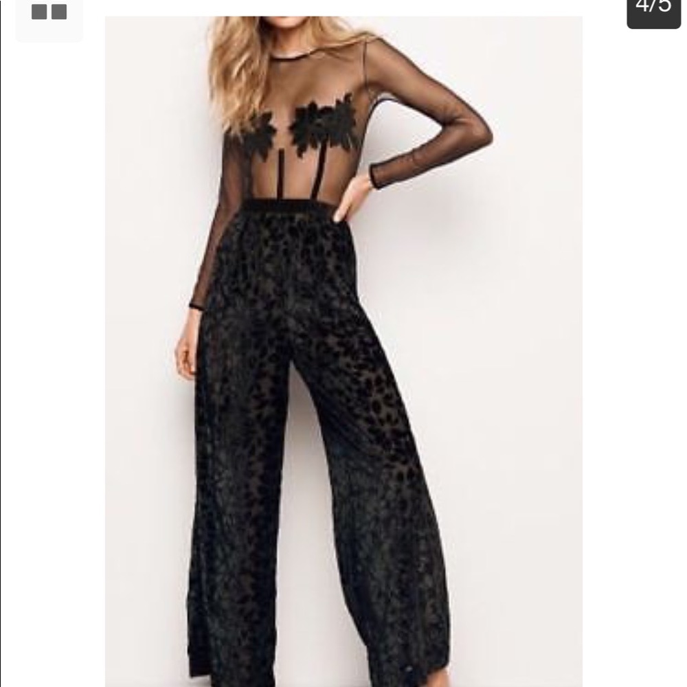 Victoria secret outfit